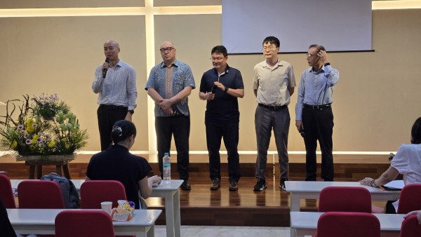 39fca245d99f45dfcb63a5e4e9d025e6_1763699